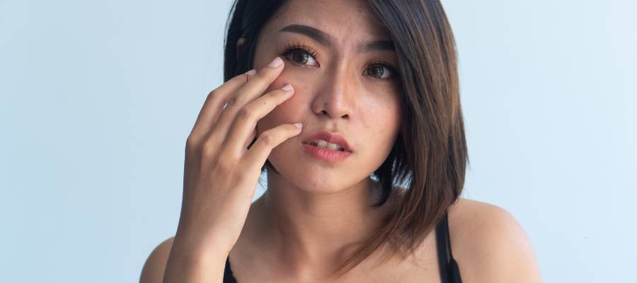 Nistagmus, doğuştan olabileceği gibi yaşamın ilerleyen dönemlerinde farklı nedenlerle de gelişebilir.