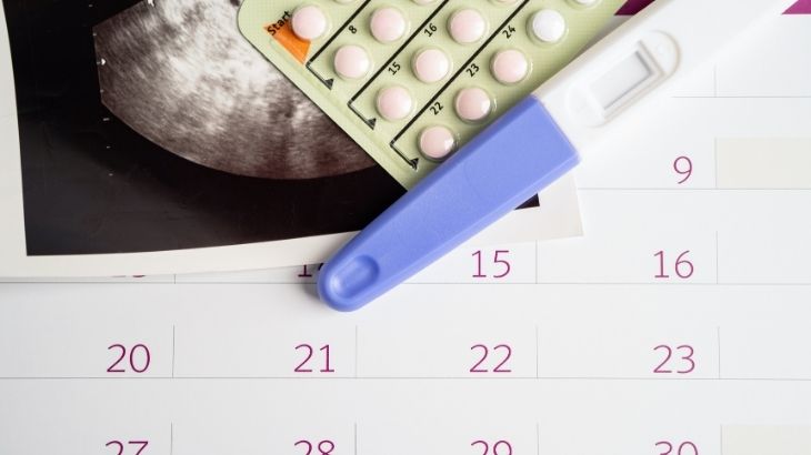 Hamilelik düşünen kadınların gebelikte rutin tarama testleri ile birlikte anti-HIV testi yaptırmaları önerilir.