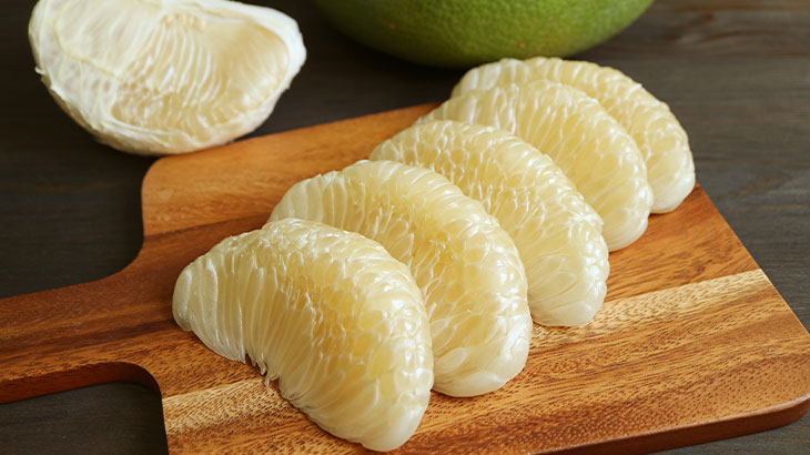 pomelo meyvesi