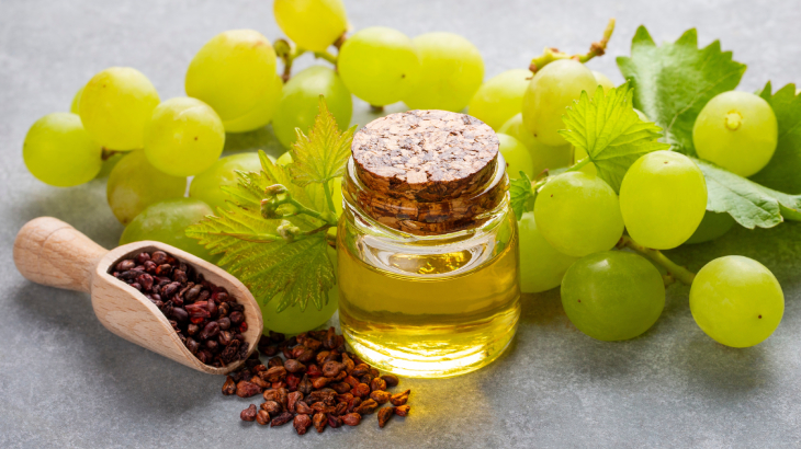 Kalp damar sağlığı için üzüm çekirdeği tüketimi uygun olabilir.