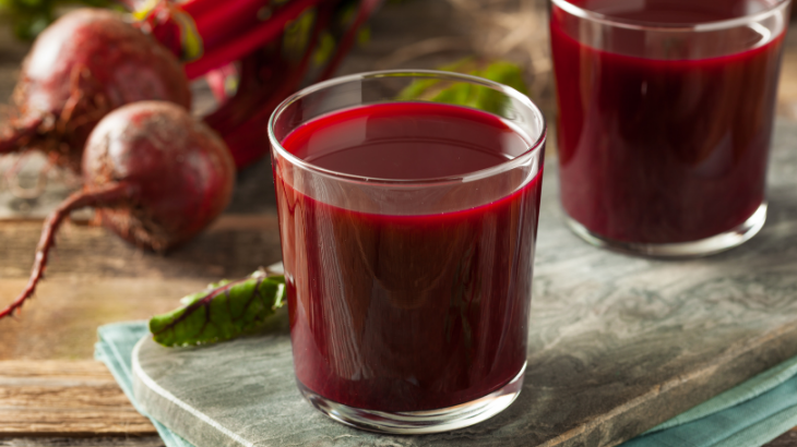 Pancar suyu sağlığa faydalarıyla bilinir ve yemeklerden sonra içilebilir. 