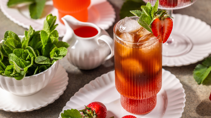 Soğuk çay tercihinde kafein hassasiyeti göz önünde bulundurulmalı ve tüketim sınırlandırılmalıdır.