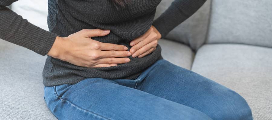 Gaz sıkışması, hareketsiz yaşam ve stres etkisiyle ortaya çıkabilir.