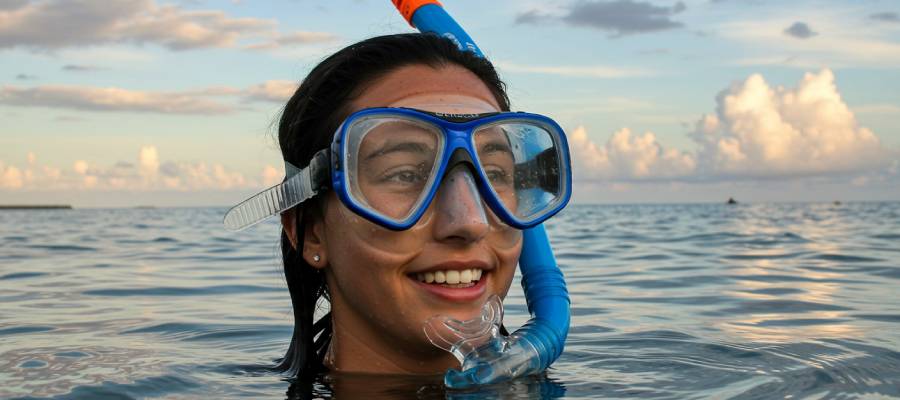 Koruyucu deniz kıyafetleri giymek, riski azaltır. 