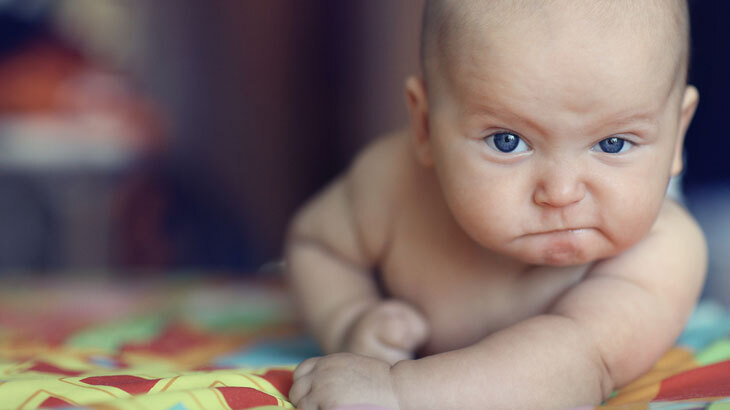 Bebekler neden sinirlenip ağlar?