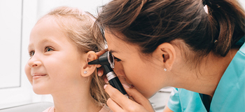 Kulak Tıkanıklığı Nasıl Geçer? Tıkalı Kulak Nasıl Açılır?