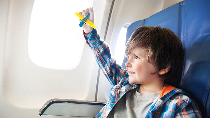 Çocuklarınızı uçakta daha rahat ettirebilirsiniz