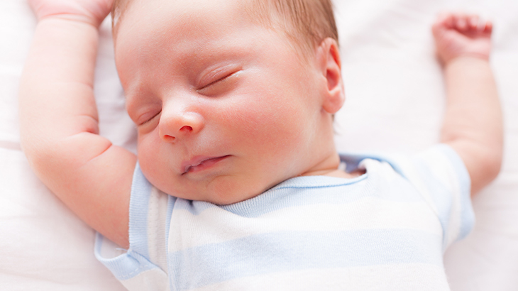 Yenidoğan bebeklerde göz muayenesi ne zaman yapılmalı?