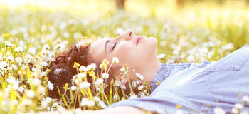 Bahar alerjisi gözleri böyle etkiler